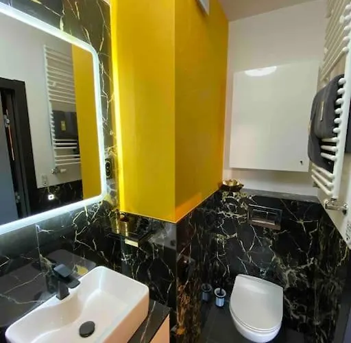 The Vip Arcadia Mall - Premium Location *