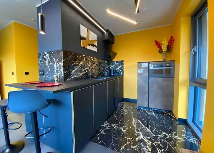 The Vip Arcadia Mall - Premium Location Apartament